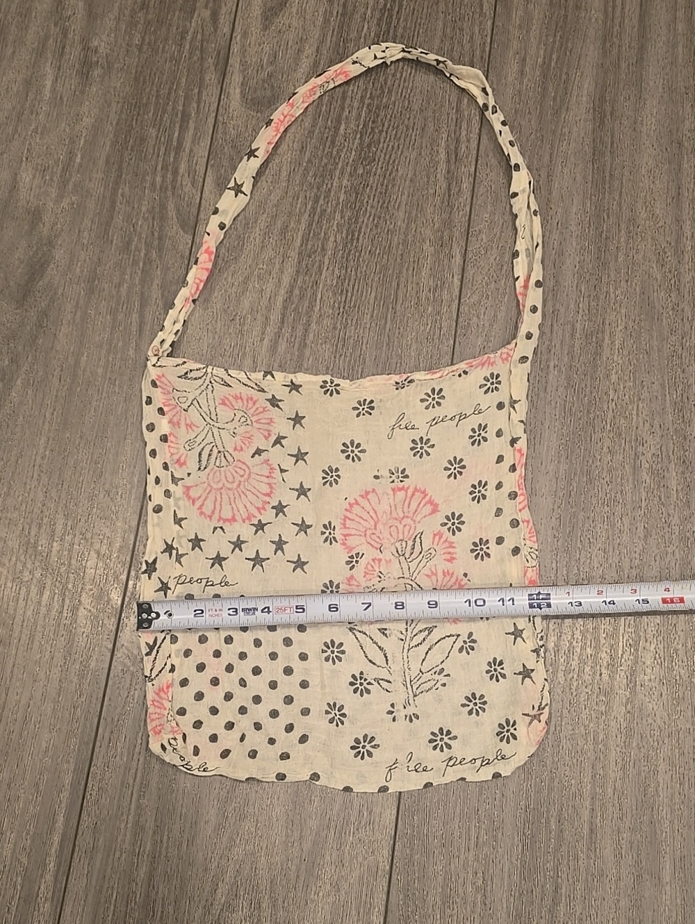 Free People Floral Patchwork Cream and Pink Shear 3 Set Boho Style bags. - Picture 11 of 14